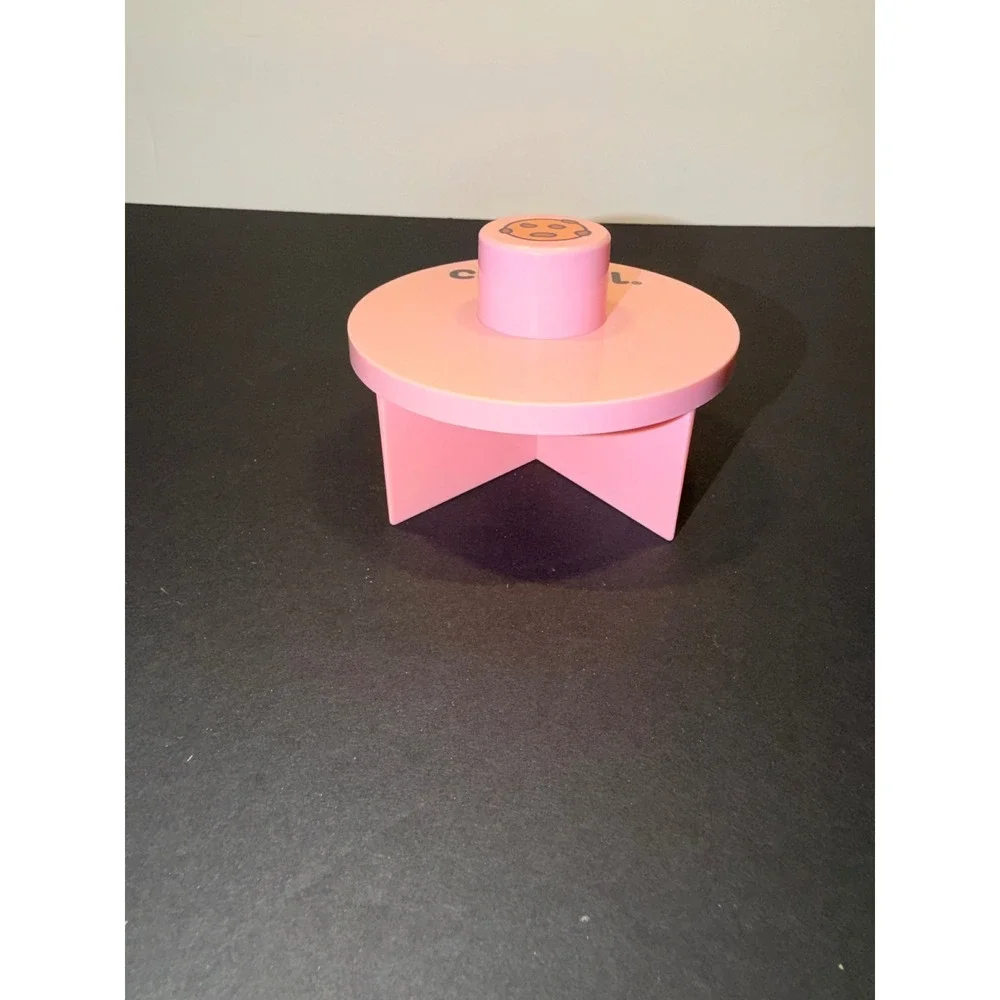 Crumbl Cookies Pink Cookie Cutter Slicer 4-Way Divider Official Merchandise